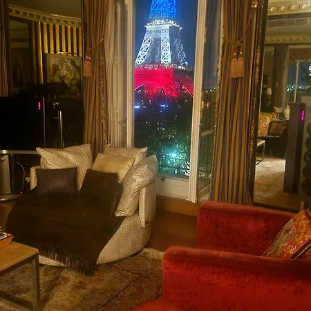 Tour Eiffel Luxury Appartamento *